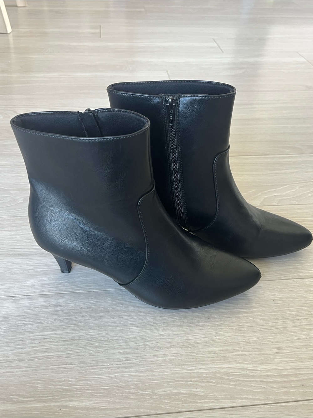 Old Navy Black Ankle Booties with Kitten Heel